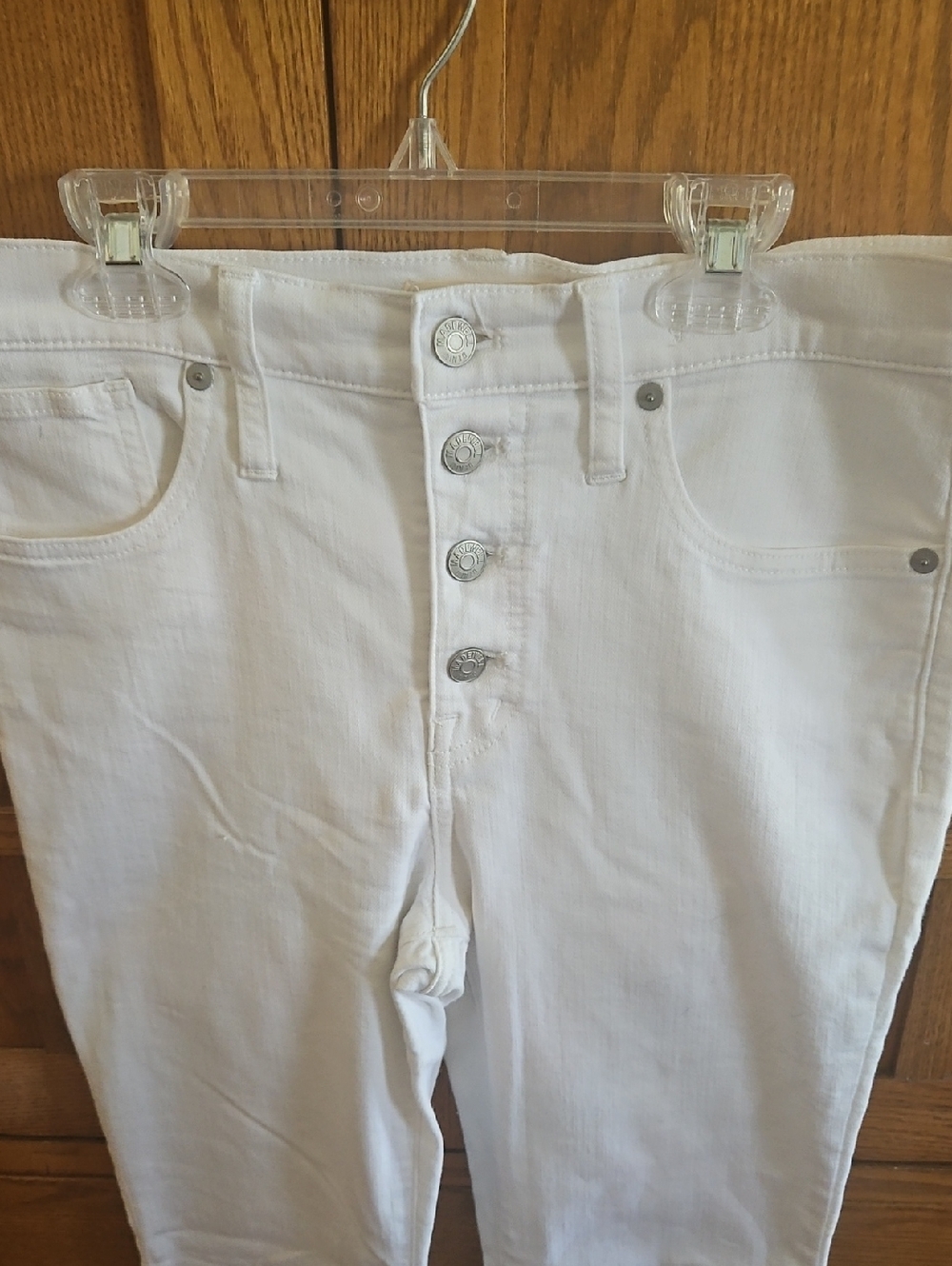 Mid -Rise White Button-Front Skinny Jeans - Picture 2 of 8
